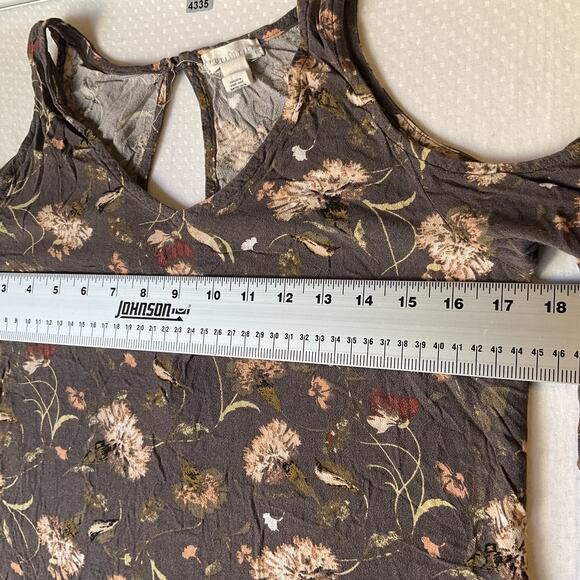 Full Tilt Women Blouse S Brown Floral Rayon V-Neck Pullover Cold Shoulder - Picture 4 of 8
